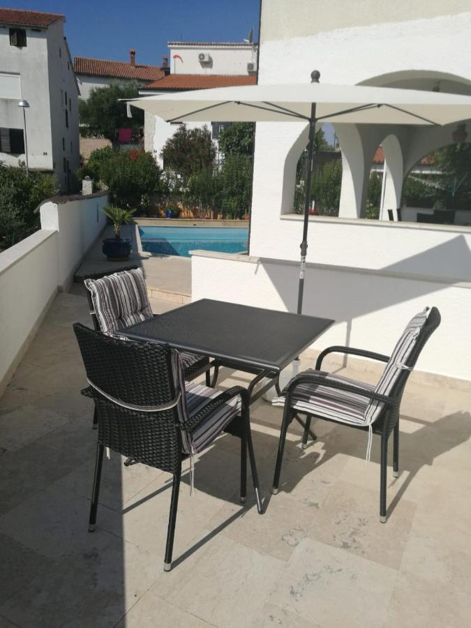 Ferienhaus Bozena Appartment 4 Врсар Экстерьер фото